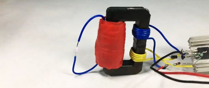 Homemade transformer from 6 V to 30,000 V