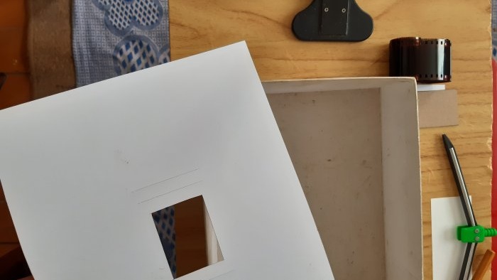 How to easily digitize photographic film at home