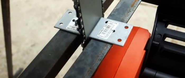 How to make a machine for sawing firewood from an electric chain saw