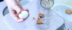 How to peel an egg instantly. A method that you will definitely adopt