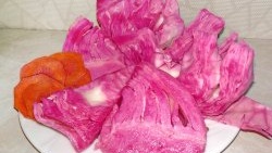 Crispy sauerkraut with beets, quick preparation