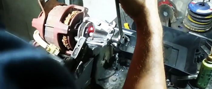 How to remove a press-on pulley from an electric motor and install a drill chuck