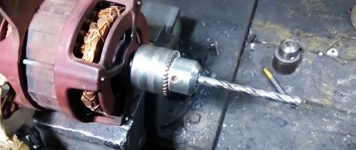 How to remove a press-on pulley from an electric motor and install a drill chuck