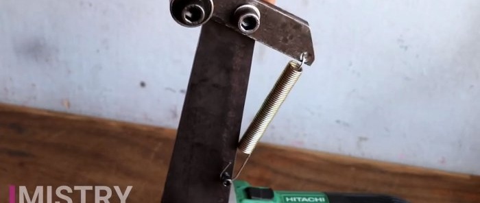 How to make a belt grinder using a grinder without welding