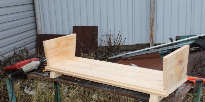 Making a trough for chopping cabbage with your own hands