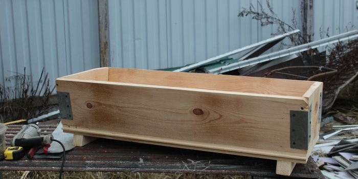 Making a trough for chopping cabbage with your own hands