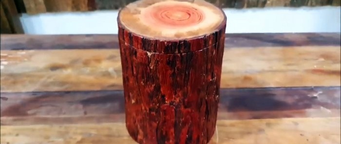 How to make a bread box from a piece of log