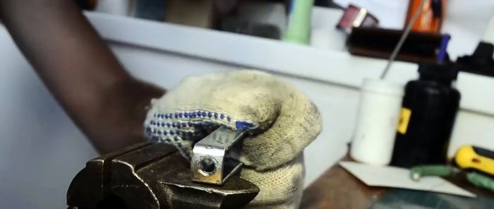 How to make a hand sewing machine for leather