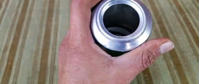 How to assemble a solar collector for heating from aluminum cans