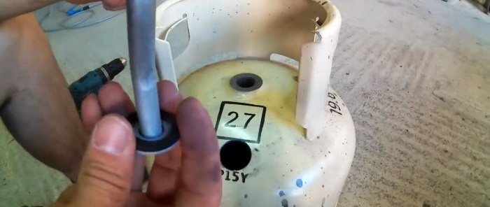 How to make a sandblaster from a small gas cylinder