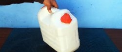 2 useful homemade products from a plastic canister