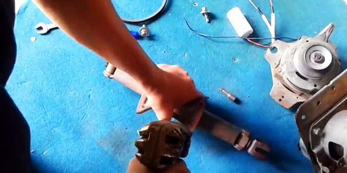 How to make a drilling machine from a jack and a washing machine motor