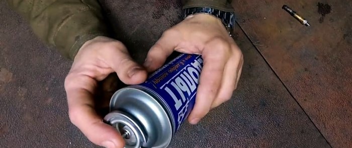 How to pump air into a can