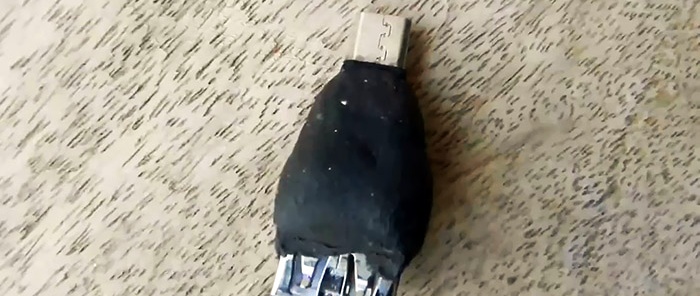 How to make an adapter to connect a flash drive to a smartphone