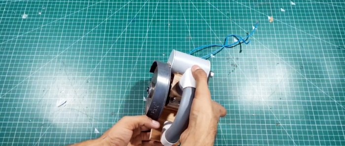 How to make a 12V mini circular saw