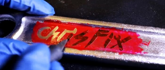 A simple way to mark a tool by etching