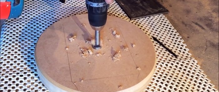 How to make a stool from an old shock absorber