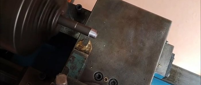 How to convert a sewing machine into a jigsaw