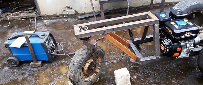 Homemade gasoline car with amazing and simple controls