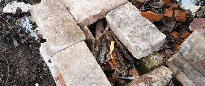 Come fondere le lattine di alluminio in pezzi grezzi a casa