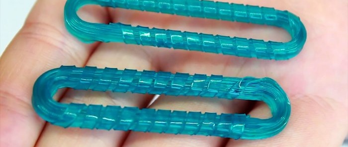 Come realizzare la catena più resistente con bottiglie di plastica