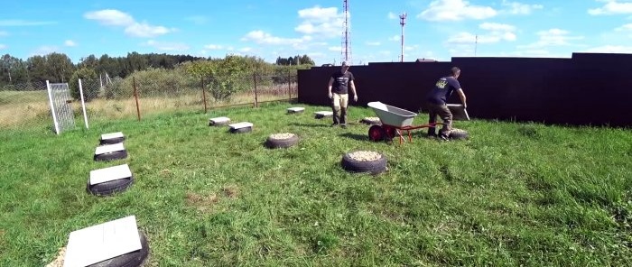 A cheap foundation made from car tires in a couple of hours