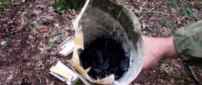 How to purify and disinfect water in the forest without a pot or flask