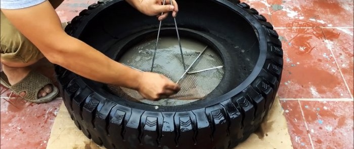 How to make a three-tier garden fountain from old tires