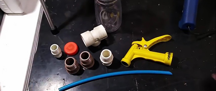 Making a foam nozzle for a garden hose