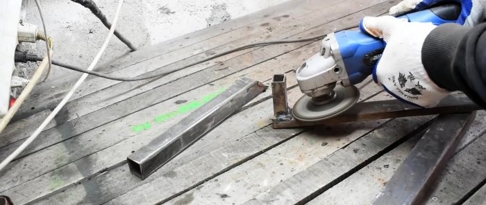 The simplest grinder from a bicycle hub grinder and a timing roller