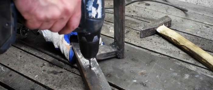 The simplest grinder from a bicycle hub grinder and a timing roller