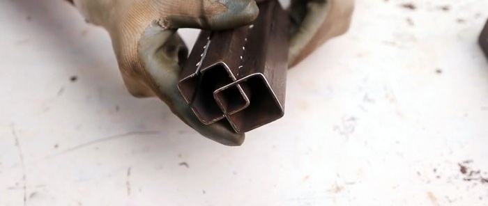 How to make a collapsible connection of profile pipes without welding