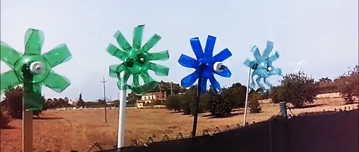 How to make a garden windmill from a plastic bottle