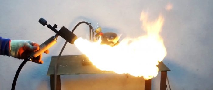 Making a powerful burner from the refrigerator compressor