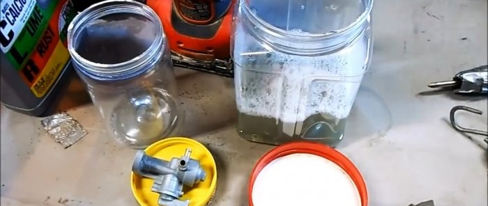 How to perfectly clean complex and small car parts with a grinder