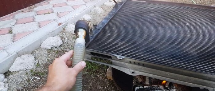 How to quickly heat a pool using a car radiator