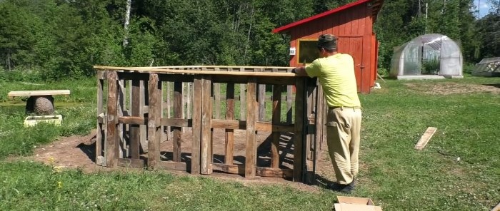 How to build a cheap large pool from pallets in 1 day