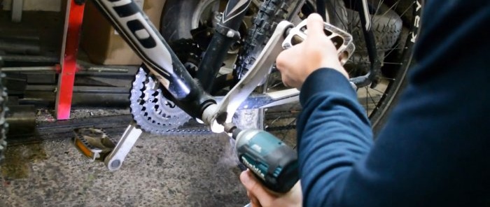 How to install a motor from a brush cutter to a bicycle