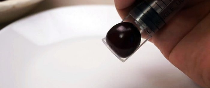 How to make a cherry pitter from a syringe