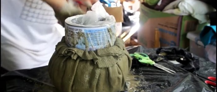 Now you can make beautiful cement pots yourself