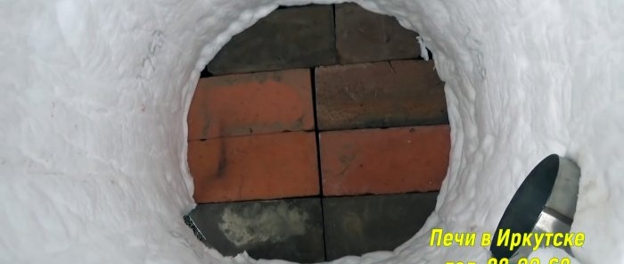 Making a tandoor from a barrel with an insulated bottom without mortar