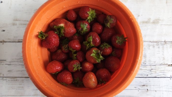 how to make popsicles from any berries at home