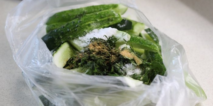 Quick crispy lightly salted cucumbers in a bag for 2 hours and you're done