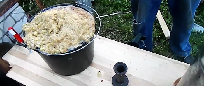 How to make a fruit crusher driven by an angle grinder