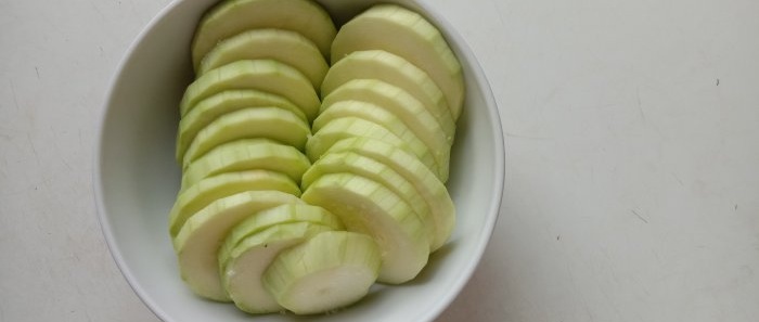 Zucchini chips