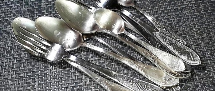 After this home cleaning, your spoons and forks will shine like new.