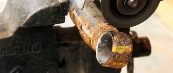 How to make a free concrete vibrator from a car shock absorber