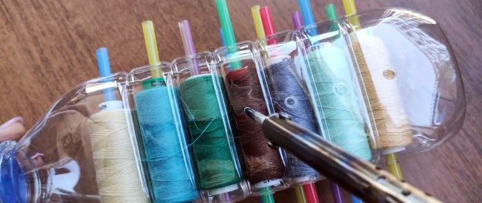 Now nothing will get tangled. Method for storing sewing threads in a PET bottle