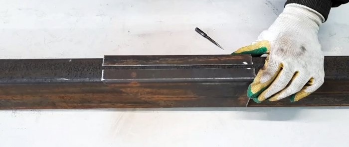 How to make a template for quickly cutting a profile pipe at angles of 45 and 90 degrees