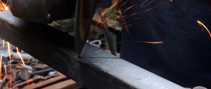 We bend the profile pipe 90 degrees without welding